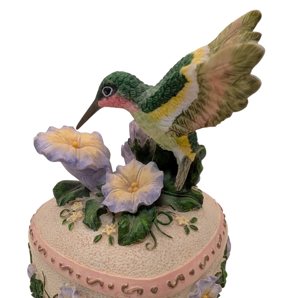 Heritage House Musical Trinket Heart Box Hummingbird Wind Beneath My Wing Works - Picture 2 of 10